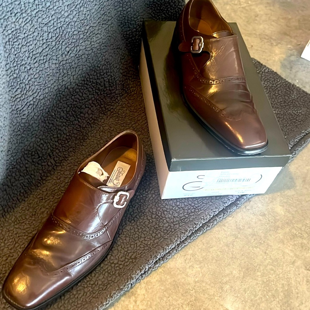 Men casual shoes